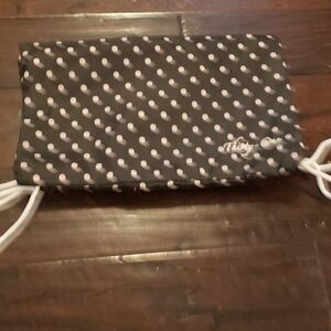 Thirty-One Black With Polka Dot Drawstring Bag
